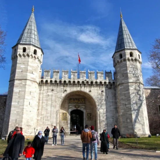 topkapi palace gate